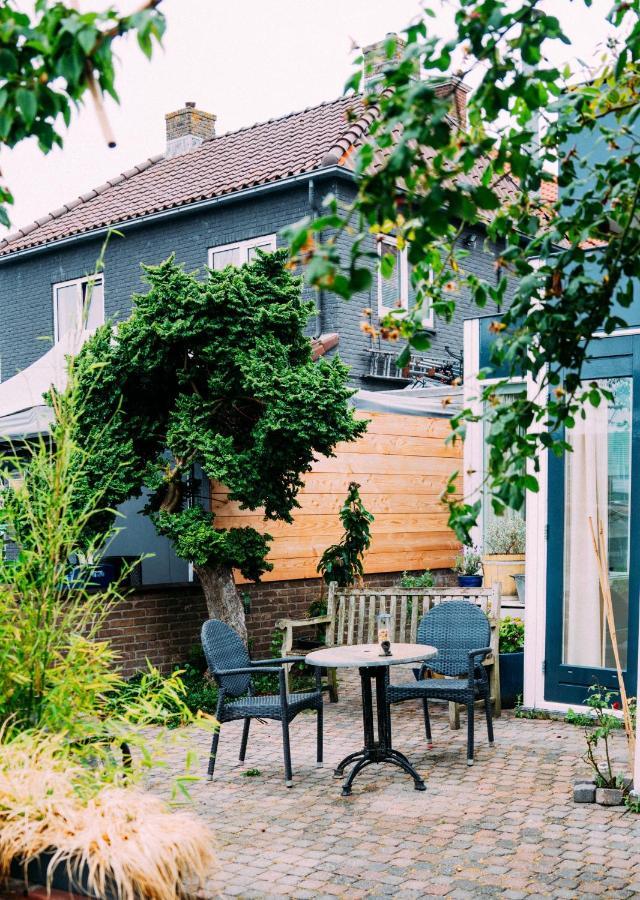 Huis Aan De Haven Lemmer Extérieur photo